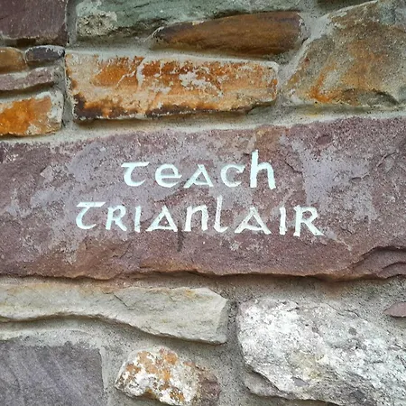 M042 Teach Trianlair Дом отдыха Toormakeady