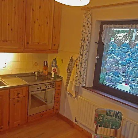 M042 Teach Trianlair *