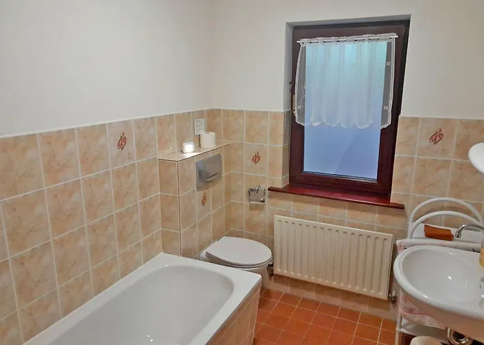 M042 Teach Trianlair *